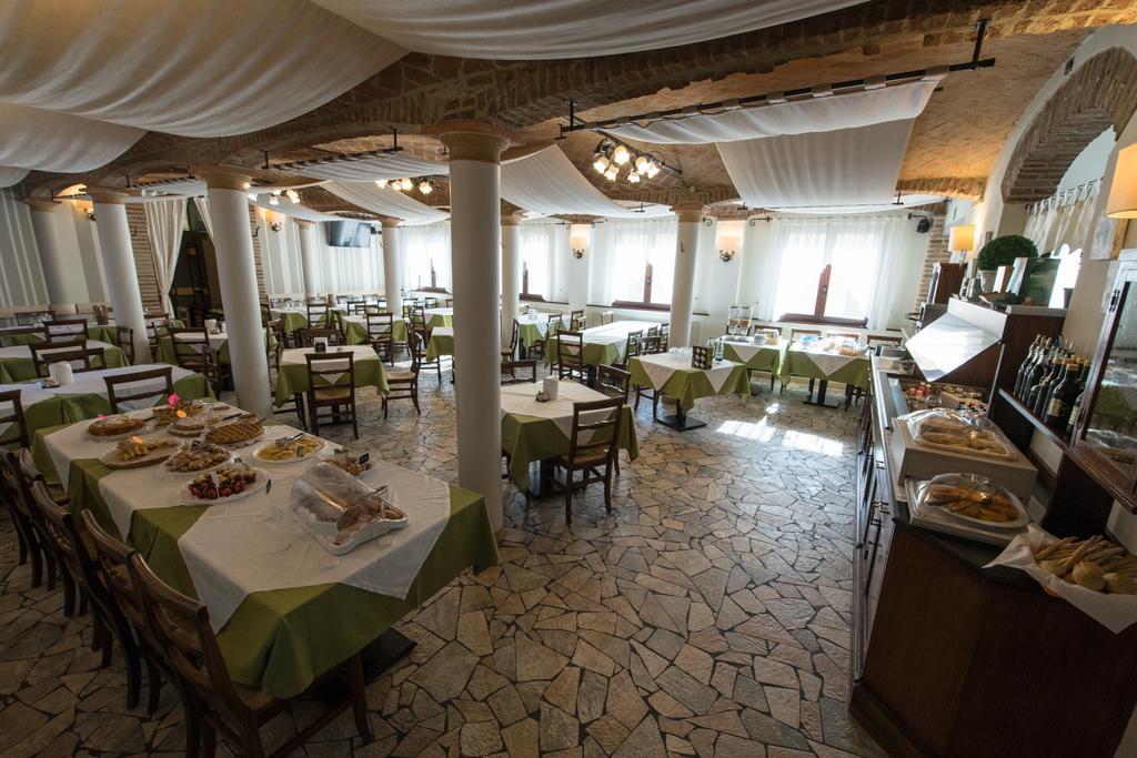 Hotel Del Rio Srl - Ristorante E Azienda Agricola Casinalbo Exterior foto